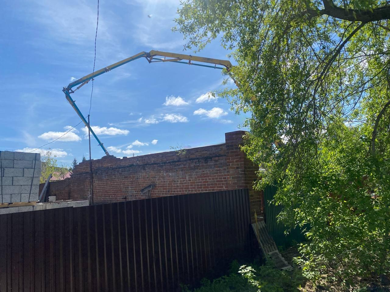 Заливка армопояса по периметру здания